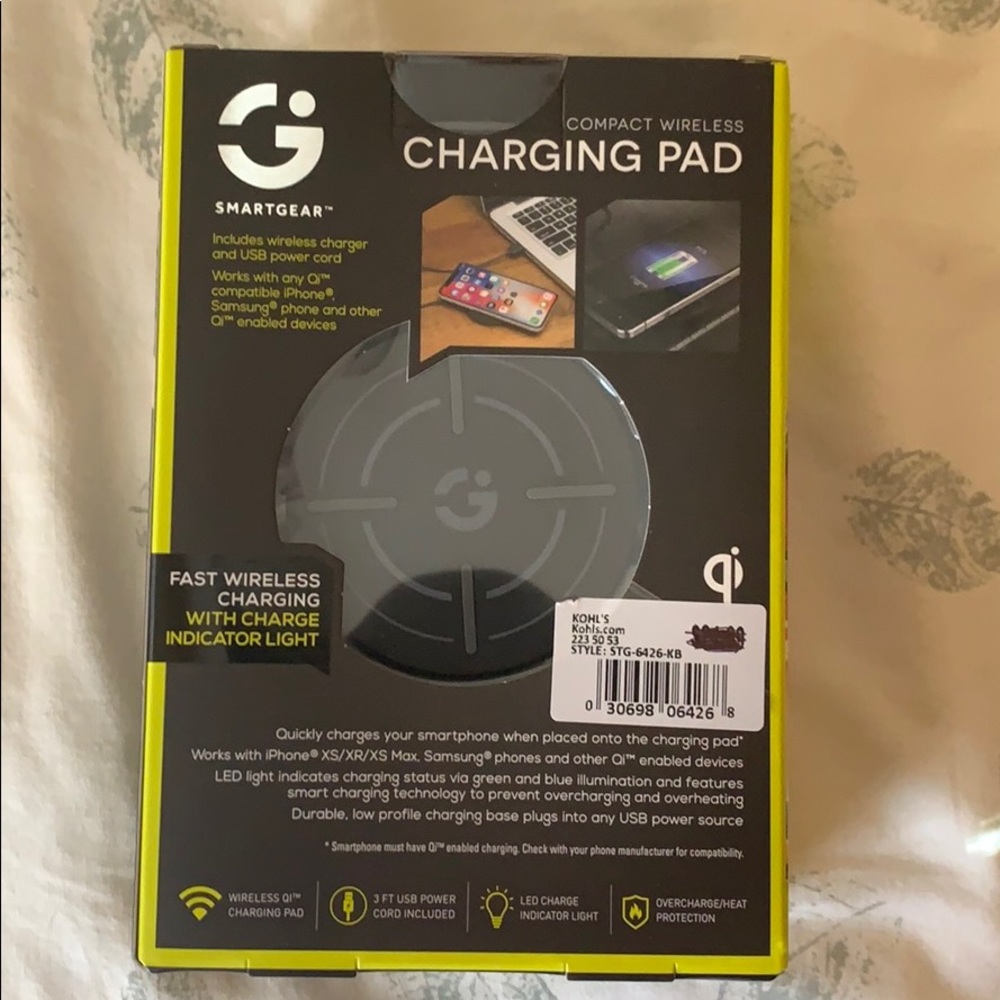 Compact Wireless Charging Pad - Picture 2 of 2